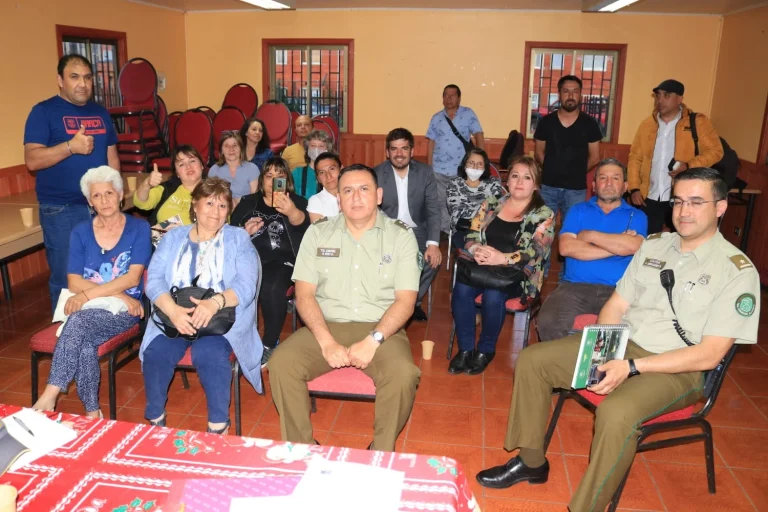Delegado presidencial se reúne con unión comunal de juntas de vecinos de Villarrica