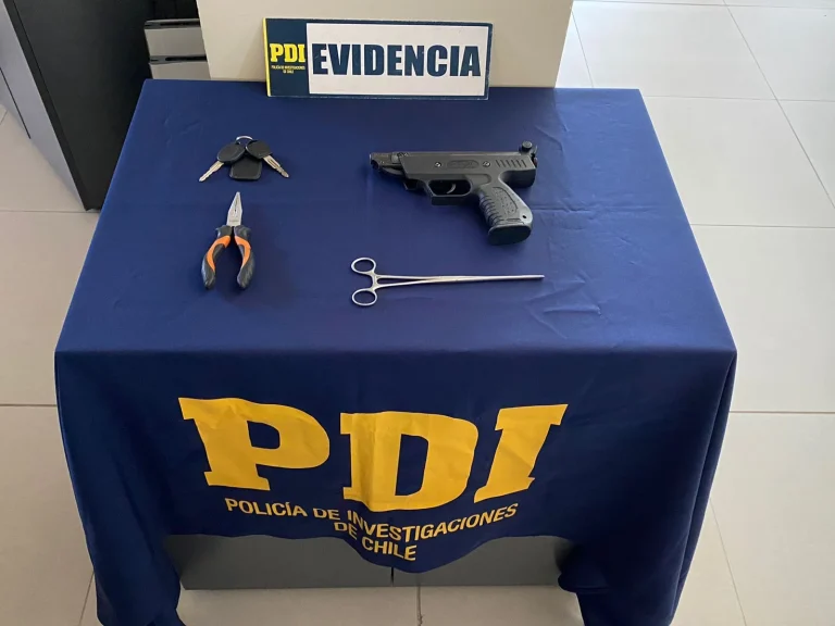 PDI Temuco recupera vehículo e incauta pistola de aire comprimido que portaba un adolescente
