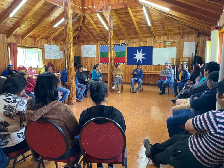 CGE y Seremi de Energía sostienen importante Trawün con comunidades indígenas de Villarrica