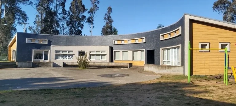 Municipio de Padre las Casas se adjudica más de $600 millones de pesos para conservación de tres escuelas rurales