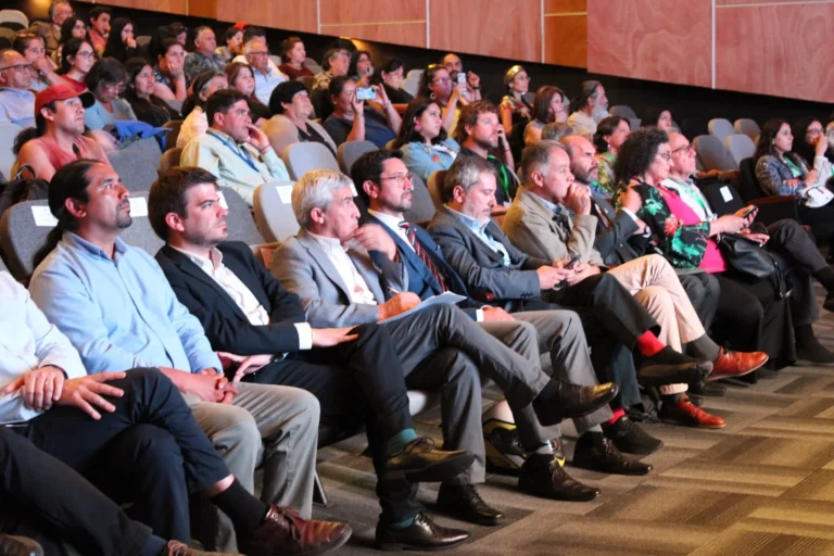 Delegado Presidencial José Montalva participó en cumbre agroecológica y valoro su vínculo con agricultura tradicional mapuche