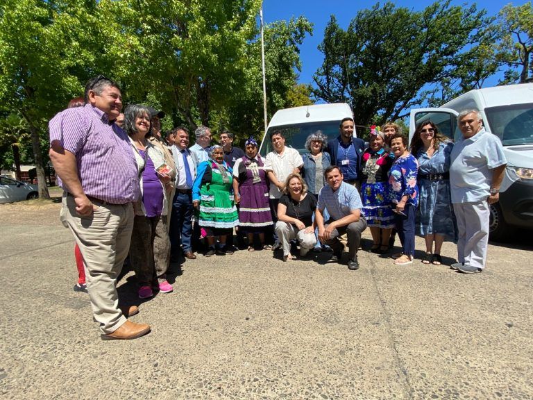 Nuevos vehículos de transporte de pacientes y ambulancia de emergencia beneficiarán a pacientes de cuatro comunas de Malleco