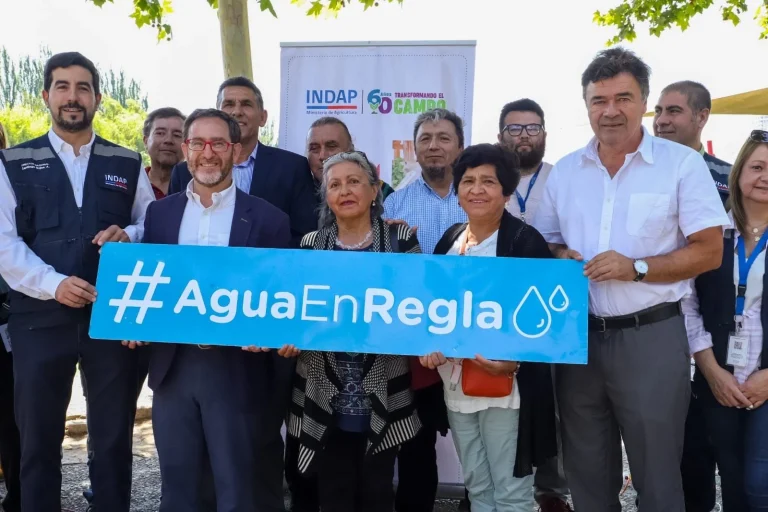 Gobierno lanza medidas para apoyar la regularización de derechos de aguas de pequeños agricultores 