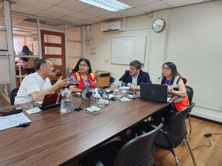 Autoridades anuncian plan de contingencia por alerta meteorológica por altas temperaturas de próximos días en la región