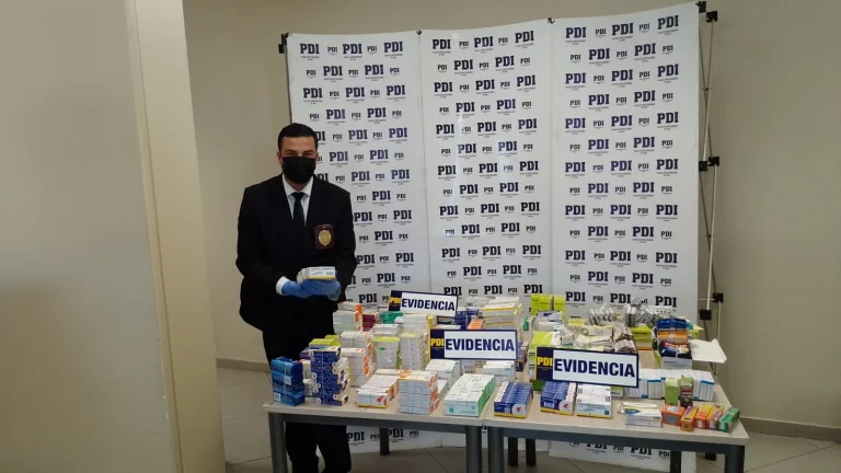 En Nueva Imperial PDI decomisó más de 12 mil dosis de medicamentos comercializados irregularmente