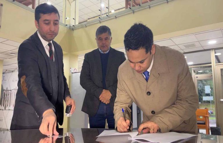 En seis días, hubo dos episodios con estudiantes y profesores intoxicados, Alcalde Padre Las Casas interpone recurso de protección contra empresa Rucantú