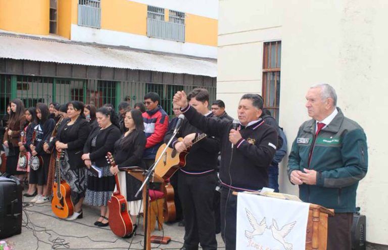 25 Internos del CDP de Angol se bautizaron en emotiva ceremonia evangélica