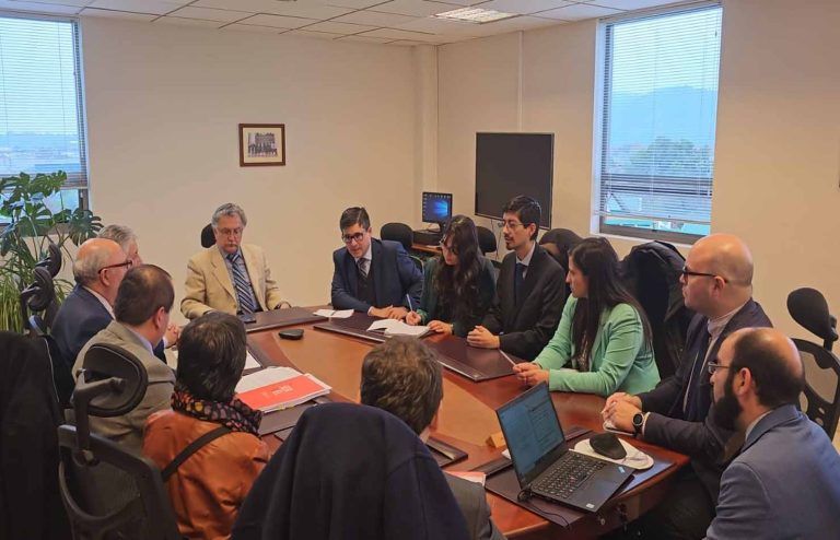 Presidente de la Corte de Temuco encabeza reunión para analizar denuncias relacionadas a personas que no participan del proceso electoral obligatorio
