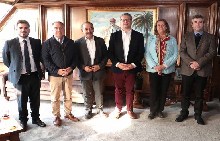 Municipio convocó a ex intendentes de la Araucanía para conocer sus experiencias en temas de seguridad