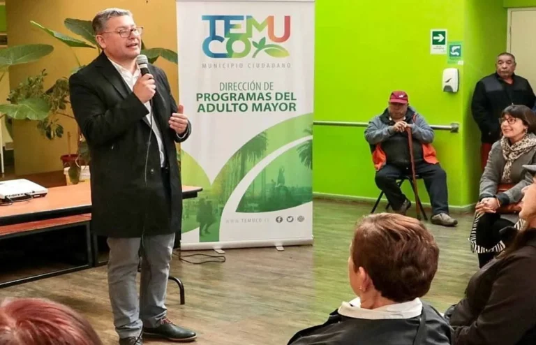 Usuarias y usuarios de Pedro de Valdivia reciben kit de eficiencia energética y Temuco avanza como ciudad sustentable