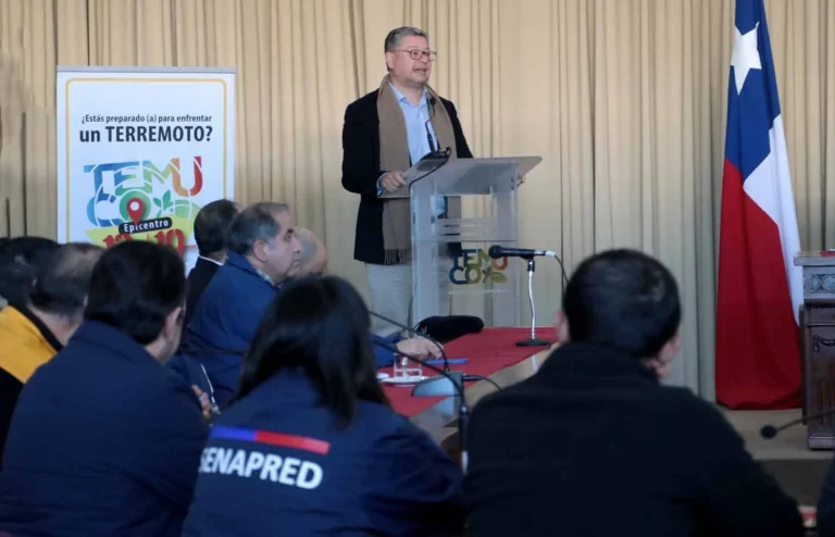 Municipio de Temuco presenta planificación del simulacro de terremoto 13/10 y estrena código QR para difusión