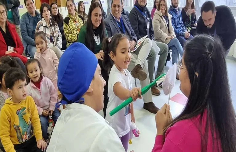 Lanzan Novena versión del concurso “Pinta una sonrisa” para promover salud bucal y alimentación saludable en niños y niñas de La Araucanía