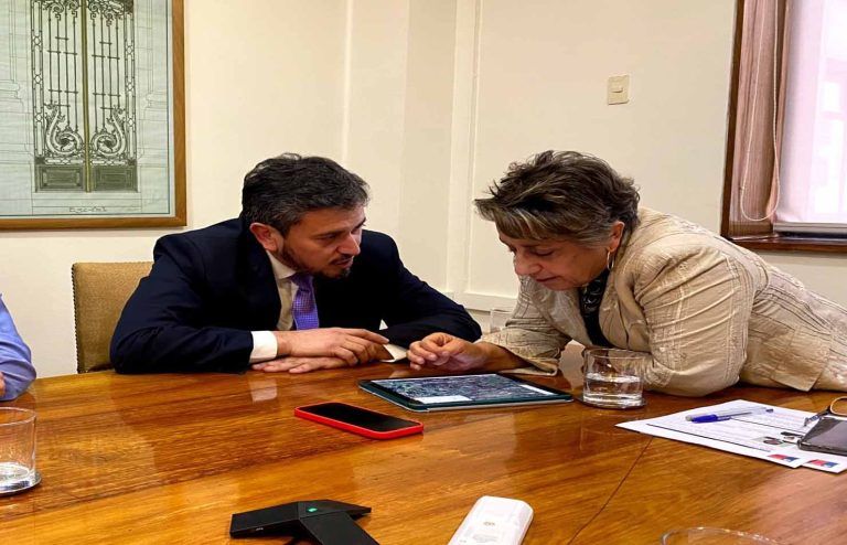 Diputado Mauricio Ojeda avanza en gestiones para acelerar el Plan de Descontaminación del lago Villarrica
