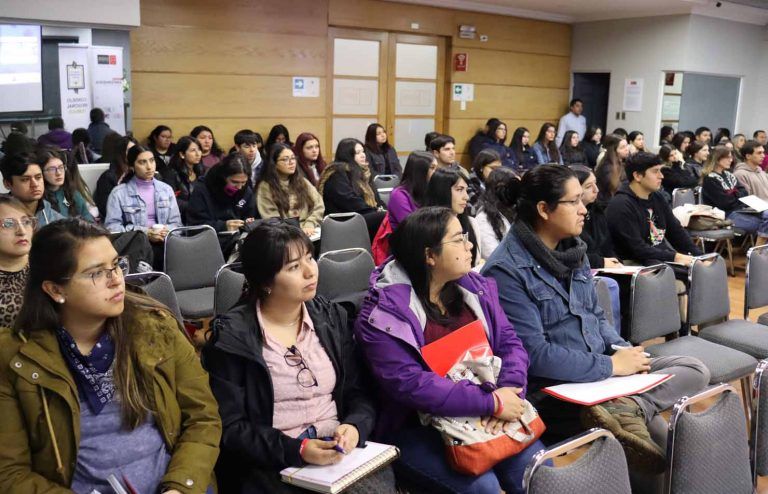 Universidad Autónoma llevó a cabo exitosa jornada sobre Manejo Integral de Heridas Estomas y Continencias