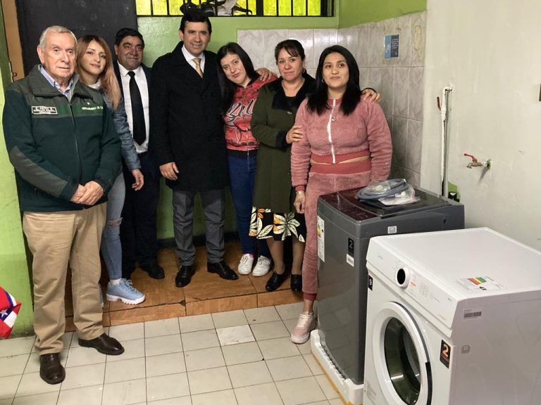 Internas de la Cárcel de Villarrica reciben lavadora y secadora de parte de la Capellanía Evangélica
