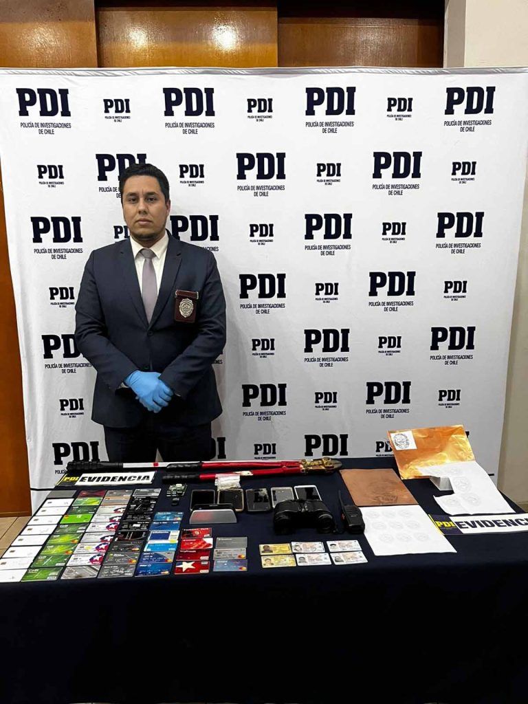 Confeccionaba falsas placas de la institución: PDI Lautaro detiene a hombre que se hizo pasar por detective para robar domicilio en Perquenco