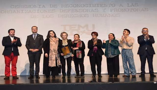 Municipalidad de Temuco reconoce a defensores de derechos humanos en un acto de reencuentro