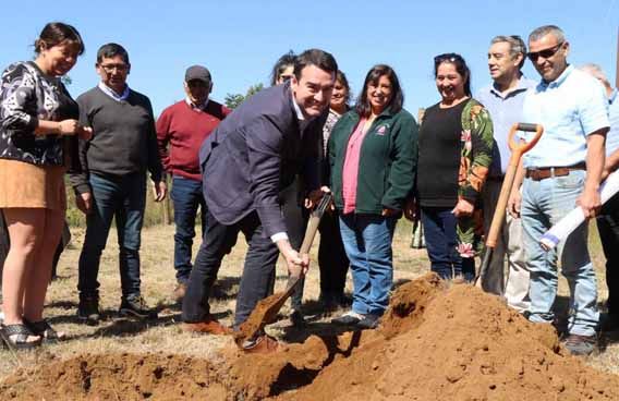 Gracias al apoyo del Gobierno Regional Productores de berries de Pitrufquén contarán con una moderna sala de procesos para Elaboración de Productos