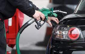 Todo sube: Revisa cuánto van a variar los precios de los combustibles desde este jueves