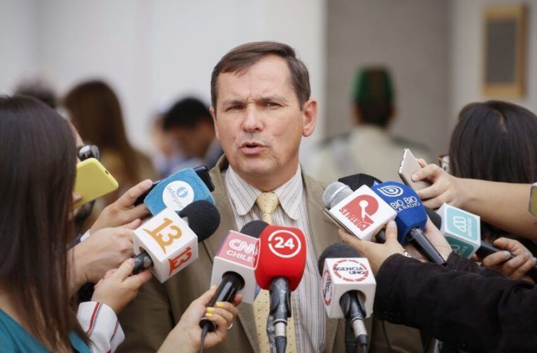 Diputado Jorge Rathgeb por próxima entrada en vigencia de las 40 horas: «Hay más dudas que certezas»