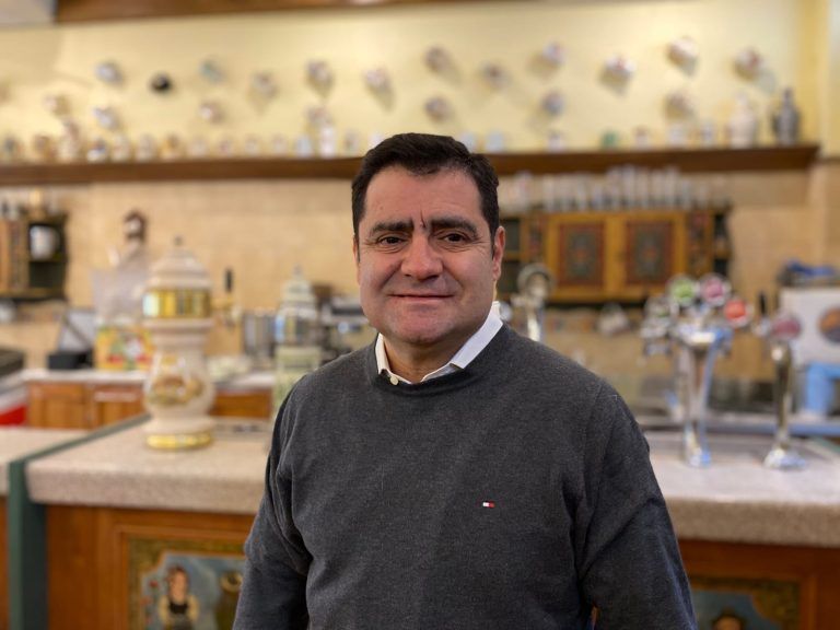 Industria gastronómica califica de “imposición fuera de norma” dictamen de la Dirección del Trabajo que establece la modalidad para aplicar rebaja gradual de la jornada laboral