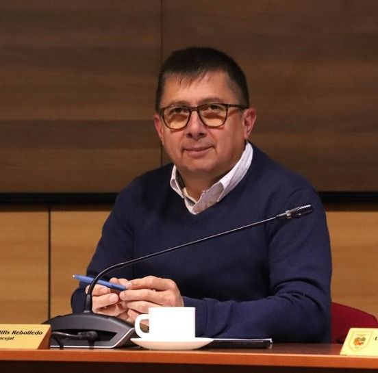 Por prisión preventiva de líder comunal: concejal Cristian Mill es el nuevo alcalde suplente de Cunco