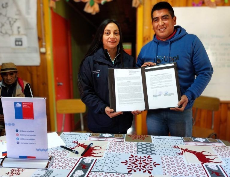 Bienes Nacionales entrega inmueble a comunidad indígena Calvurrai Huilcan de Cachaña de Carahue para el desarrollo de proyectos
