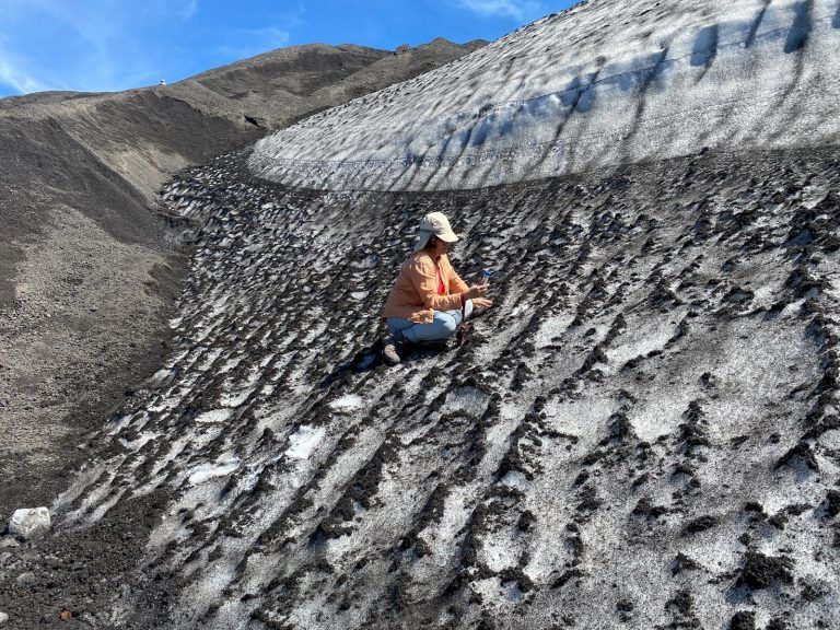 Glaciar Pichillancahue: una crítica evidencia del cambio climático en la región de La Araucanía