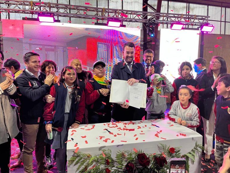 Escuela y sala cuna Egon Keutmann de Huiscapi contará con nuevas instalaciones gracias al Gobierno Regional
