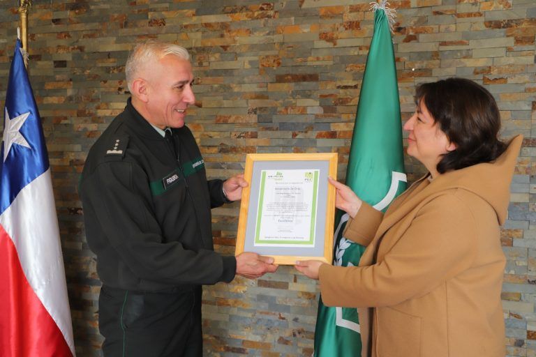 Gendarmería recibe importante reconocimiento de la Mutual de Seguridad en la Araucanía