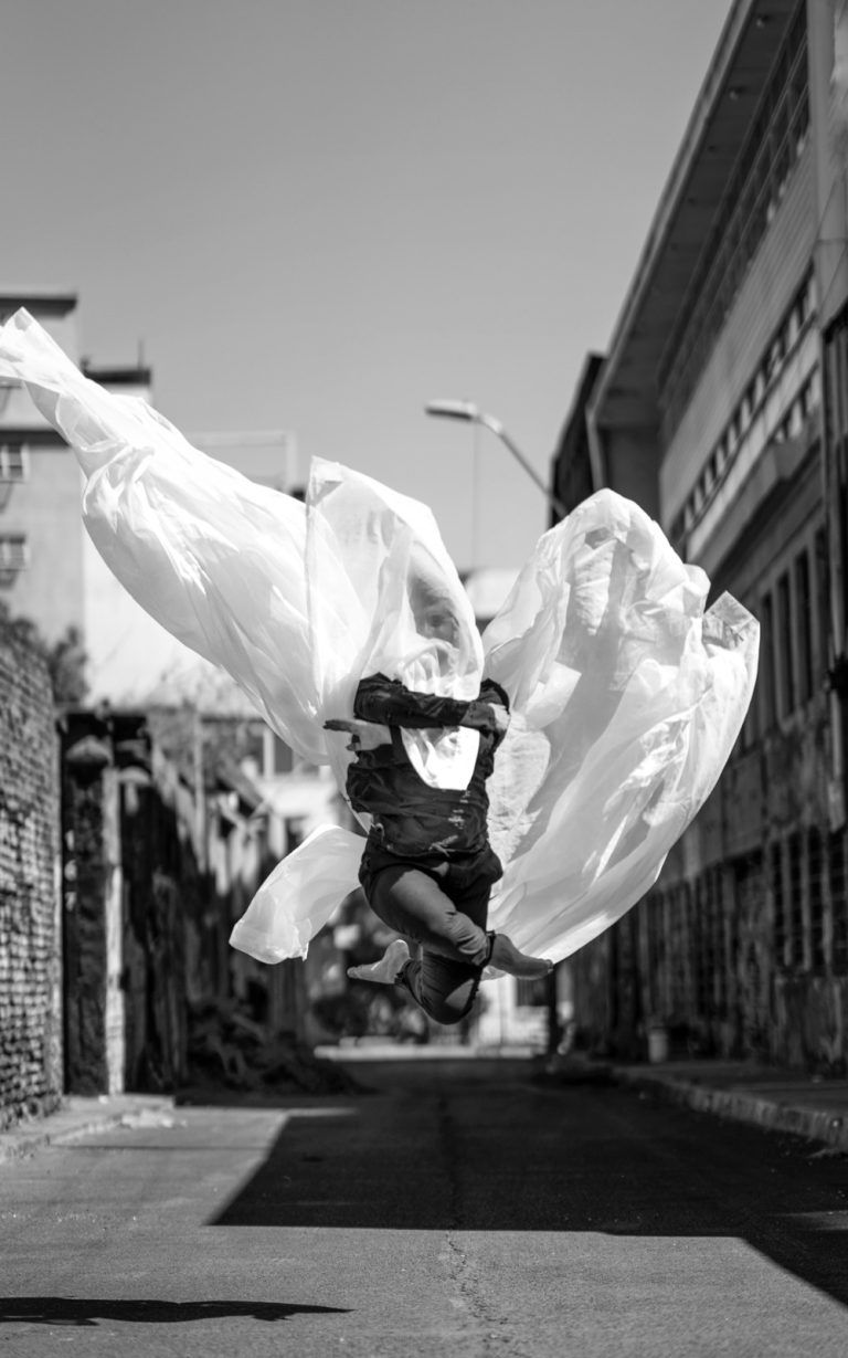 La Compañía de Danza Experimental H.A. Presenta «Memorias» en el Teatro Municipal Camilo Salvo de Temuco