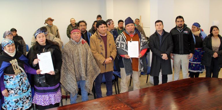 Comunidad mapuche Pelantaro de Galvarino firmó escrituras para compra de 849.7 hectáreas de tierras en La Araucanía