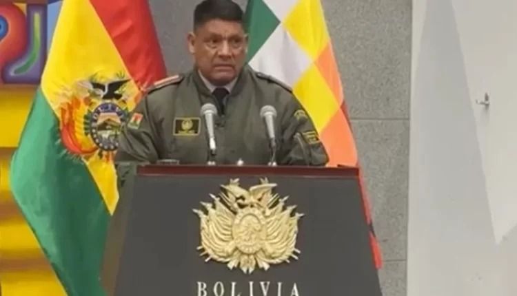 Nuevo jefe del Ejército boliviano ordena a militares movilizados retornar a sus unidades