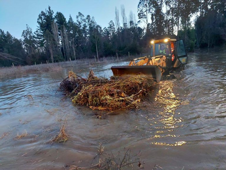 Padre Las casas reportó 70 emergencias tras intensas lluvias y equipos municipales se despliegan en terreno con maquinaria y ayudas sociales