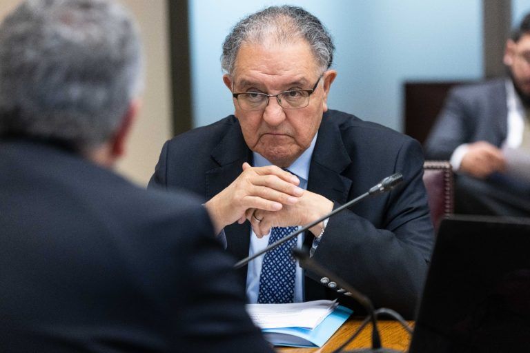 Senador Huenchumilla e incendios en La Araucanía: “Hemos presenciado una verdadera comedia de equivocaciones”