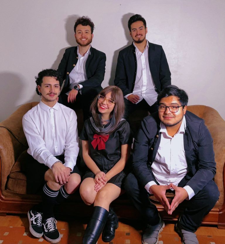Temumizu: banda musical sorprende en diferentes escenarios de La Araucanía con clásicos del anime