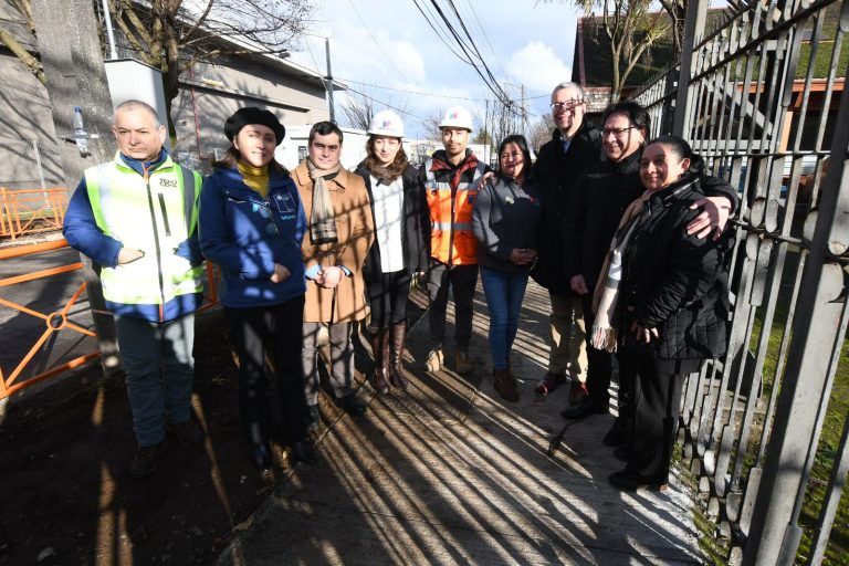 MTT y Municipio inauguran nuevo cruce semaforizado en Temuco