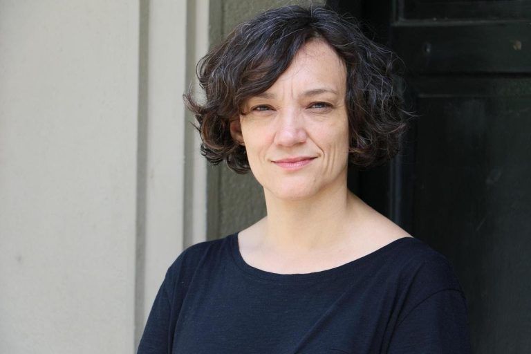 La escritora María José Ferrada participará de Araucanía en 100 palabras con una charla abierta