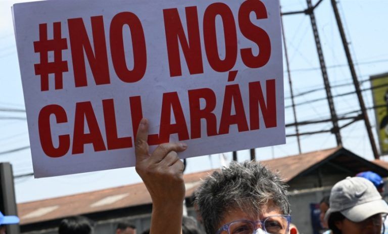Amenazan de muerte a periodistas de Pucón por publicar noticia de sujeto detenido por ciudadanos