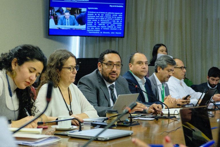 Comisión de Educación de la Cámara aprueba en general el proyecto de ley de convivencia, buen trato y bienestar educativo