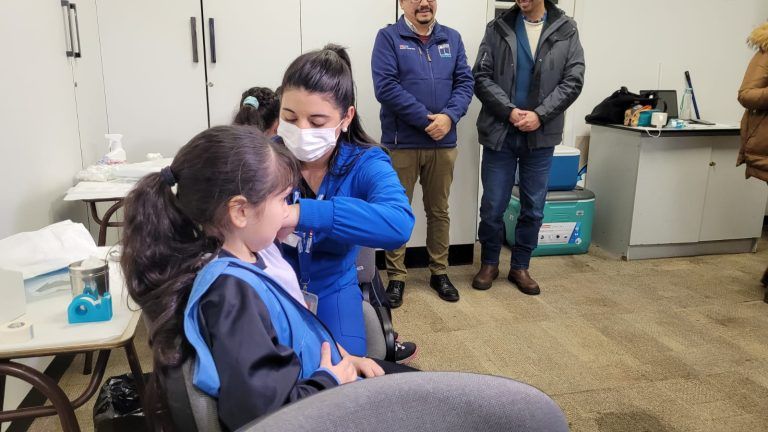 Seremi de Salud de la Araucanía entrega informe de ampliación de la vacunación.