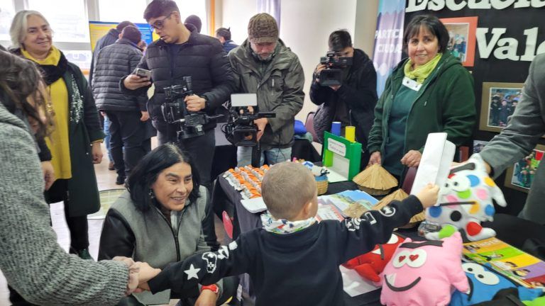 Araucanía: Autoridades realizan diálogo con apoderados para anunciar proceso de postulación al Sistema de Admisión Escolar 2025