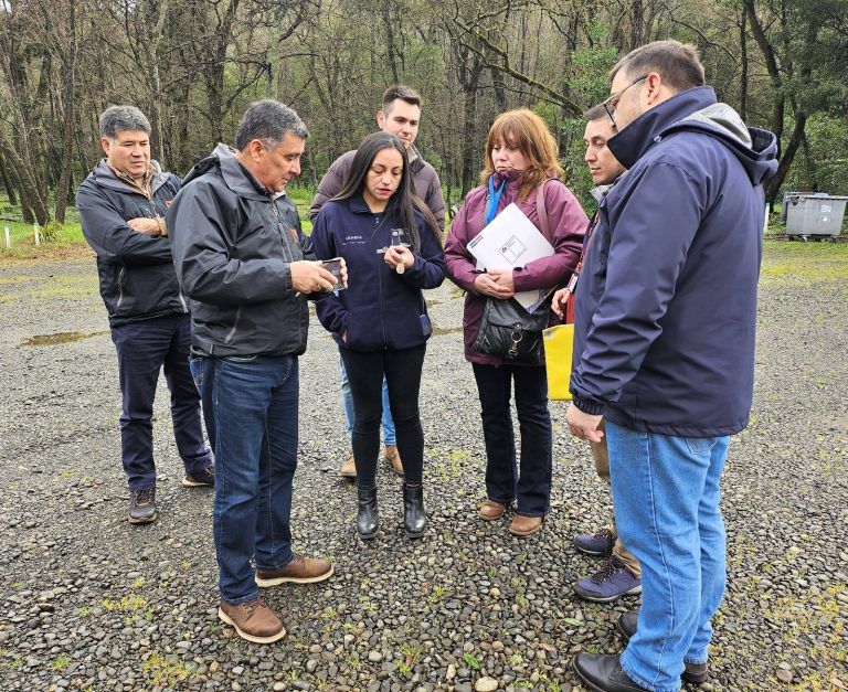 Bienes Nacionales de La Araucanía recibe llaves del Pabellón Araucanía y analiza postulaciones para futura concesión