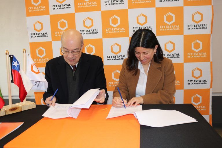 Corporación de Asistencia Judicial asesorará al CFT Estatal en temas de género