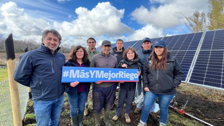 INDAP Araucanía inyectó importantes recursos para impulsar el riego tecnificado en la zona lacustre.