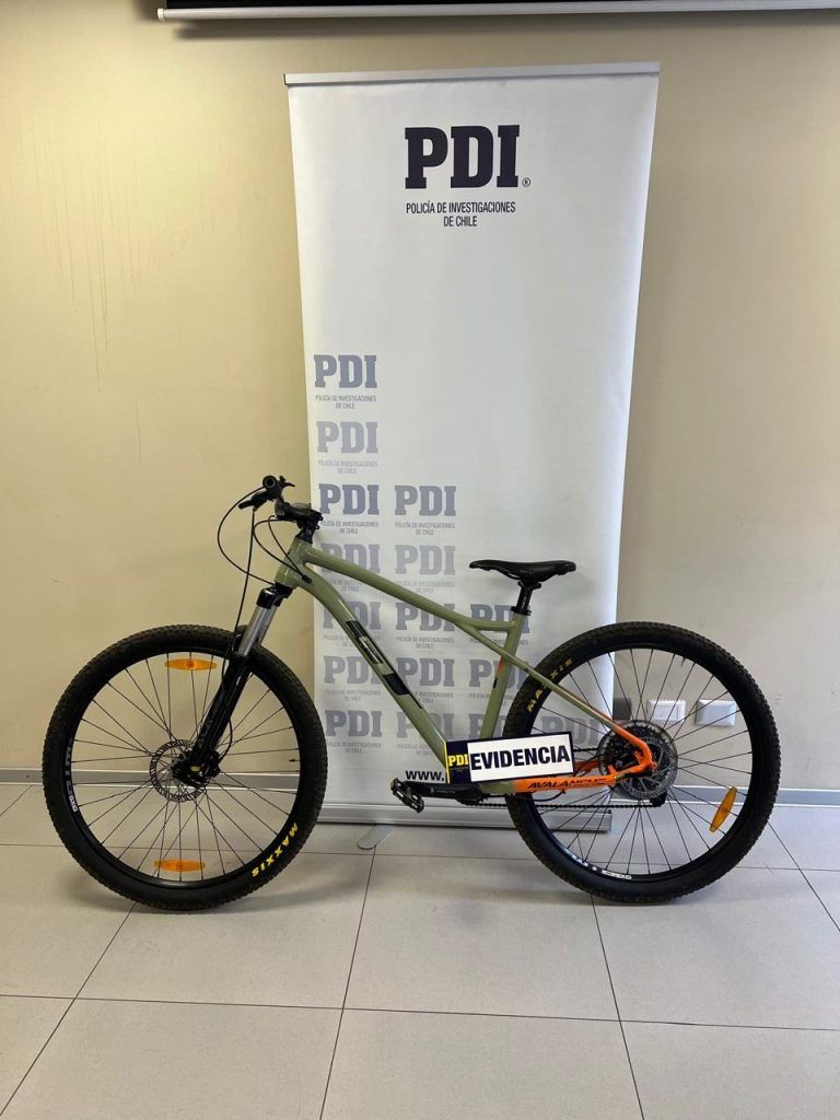 PDI Angol recupera bicicleta de alta gama que había sido sustraída desde la comuna de Mulchén