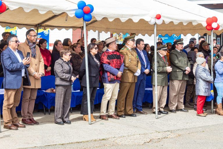 La Localidad Hualpin se llenó de color, cuecas y alegría en un nuevo el Acto Cívico y Posterior Desfile.