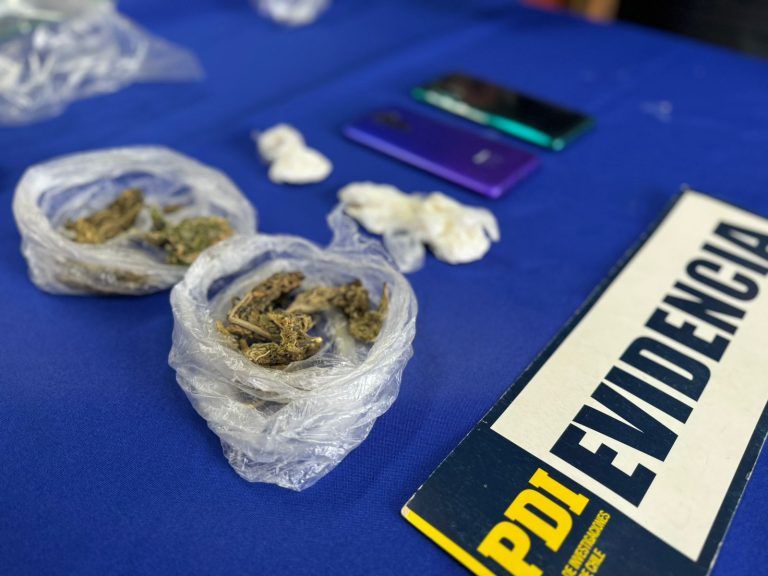 PDI detuvo a hombre que intentó ingresar equipos celulares y droga al Centro de Penitenciario de Traiguén