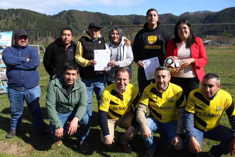 Desarrollo Social otorgó recomendación satisfactoria para reponer el estadio de Queule
