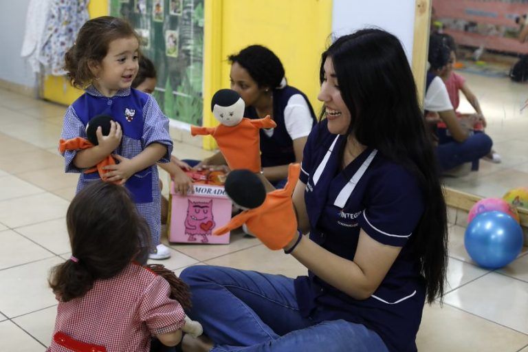 Atención Educadoras de Párvulos: Subsecretaría y EducarChile ofrecen cursos gratuitos